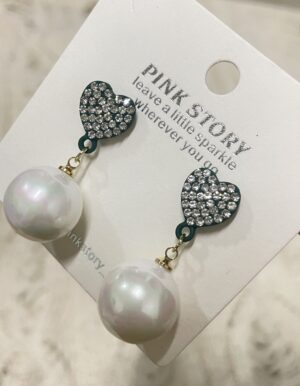 Full Stone Green Heart Shimmer Pearl Earrings
