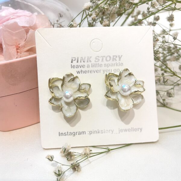 Fashion Flower Earrings