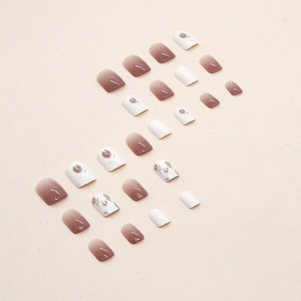 24 Pieces Press On Nails - Image 3