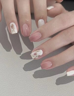 24 Pieces Press On Nails