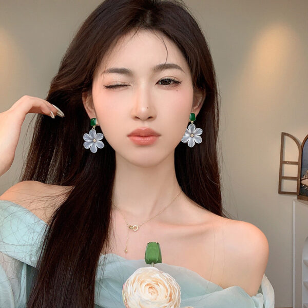 White Flower Earrings - Image 2