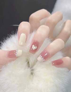 24 pieces Press on Nails