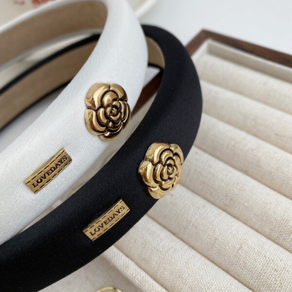 Camellia White Headband - Image 5