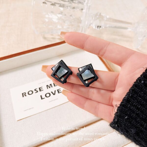 Black Square Earrings