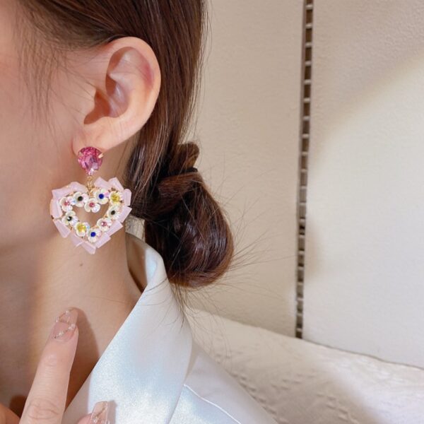 Flower Crystal Heart Earrings - Image 3