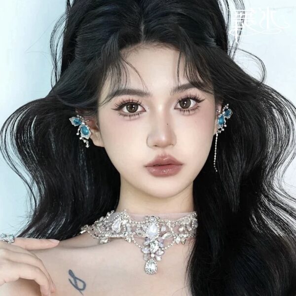 Mismatched Blue Butterfly Earcuff