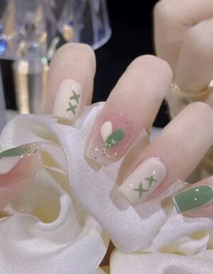 24 pieces press on nails
