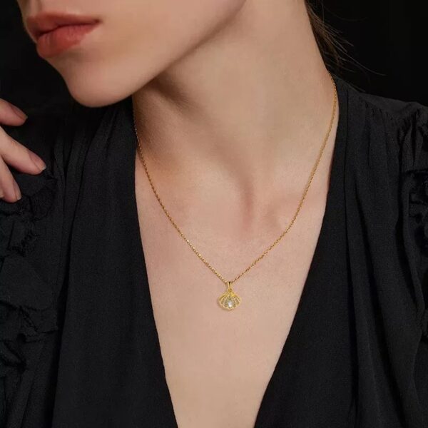 Shell Necklace