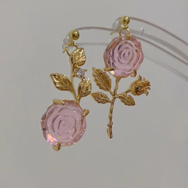 Mismatched Flower Earrings - Image 2