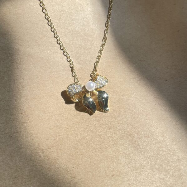 Ribbon Pearl Necklace - Image 2