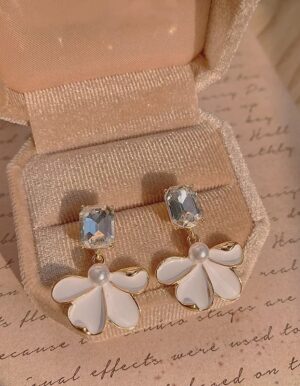 White Flower Earrings