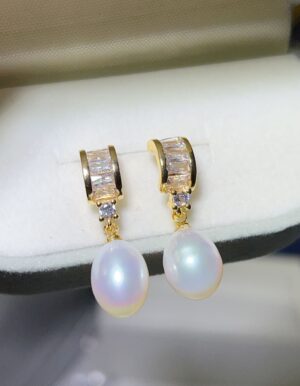 Fresh Water Pearl Earrings