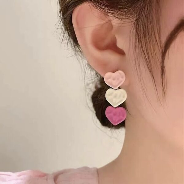 Mismatched Heart Earrings - Image 3