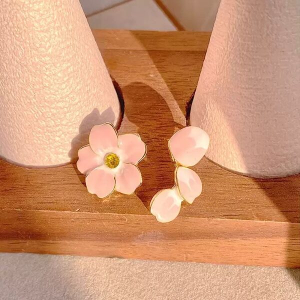 Mismatched Flower Earrings - Image 2