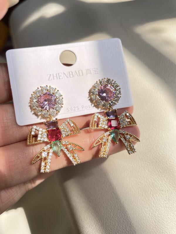 Full Stone Ribbon Earrings