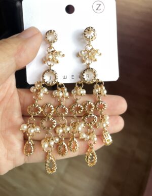 Hanging Pearl Earrings