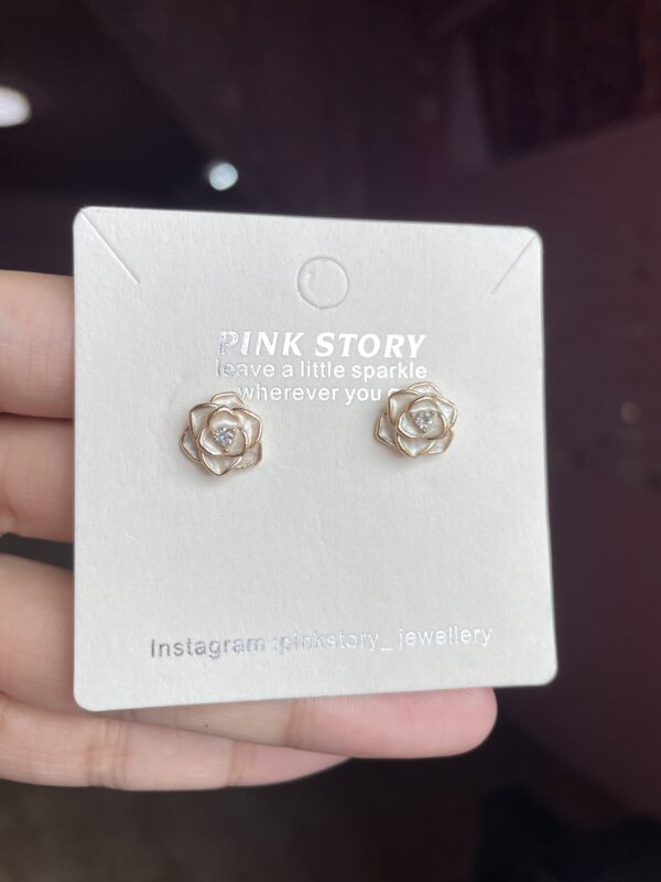 White Flower Studs