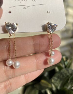 Heart Hanging Pearl Earrings