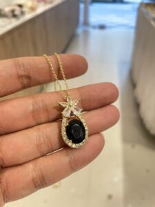 Black Full Stone Necklace