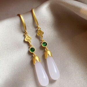 Elegant Golden Earrings