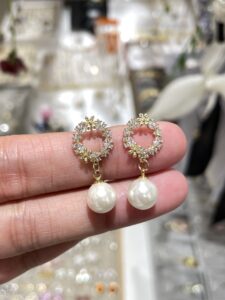 Rhinestone Pearl Earrings